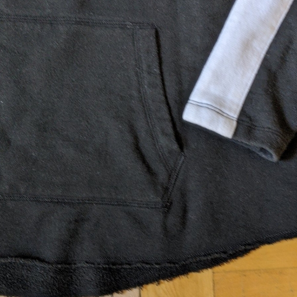 VS pink pullover - Picture 2 of 4